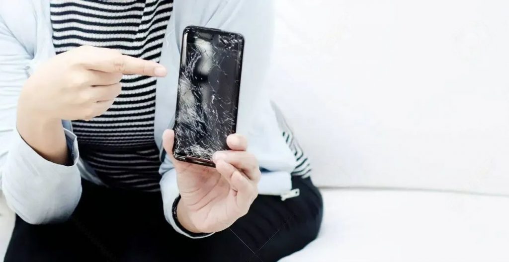 A ruptured mobile can rupture your day!
